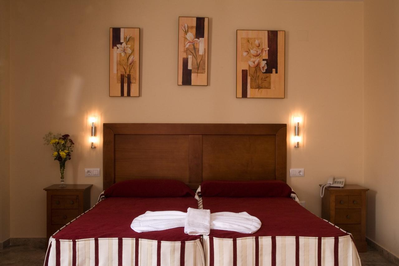 Apartamentos La Fuente Cordoba Room photo
